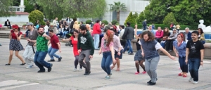 Cazın Dans Hali Lindy Hop Çılgınlığı İzmir`i Sardı